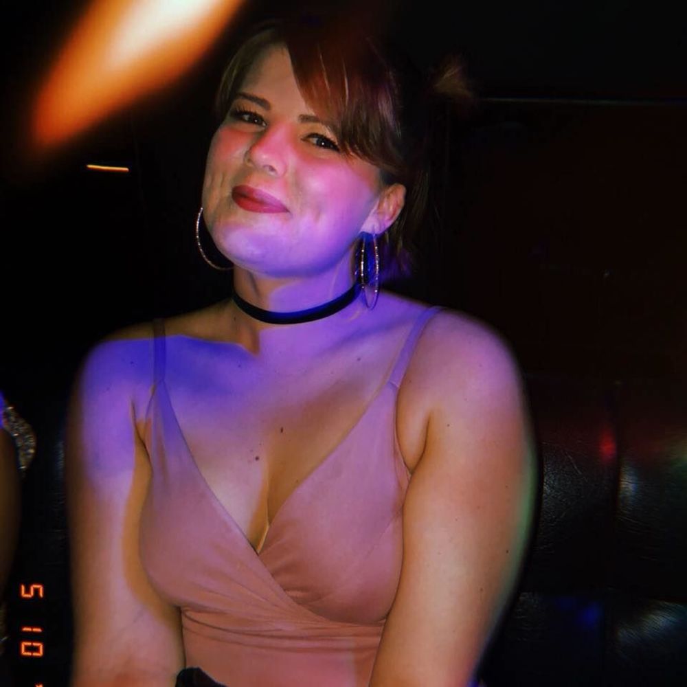 Meet your Posher, Abi
